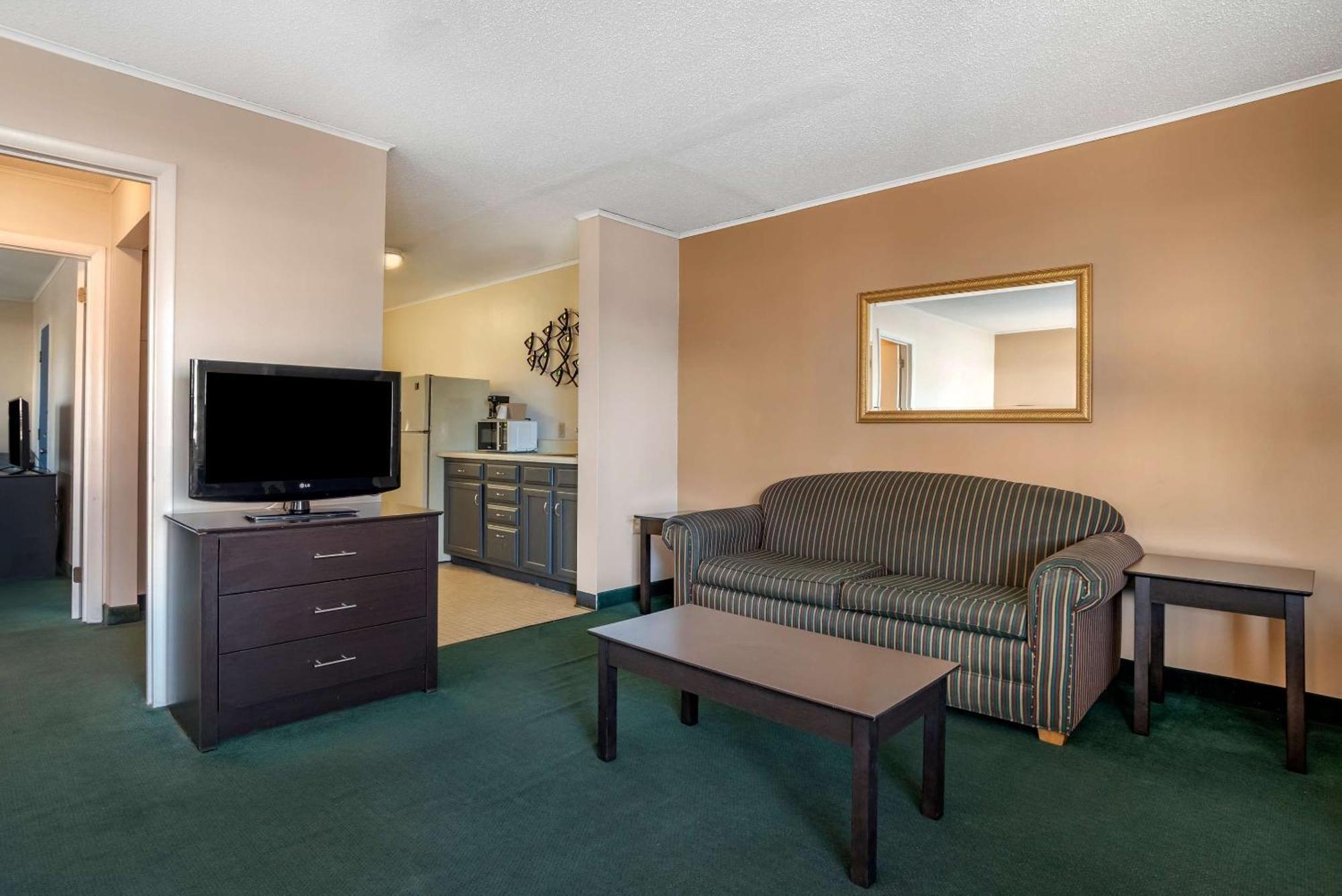 Rodeway Inn & Suites Rehoboth Beach Esterno foto