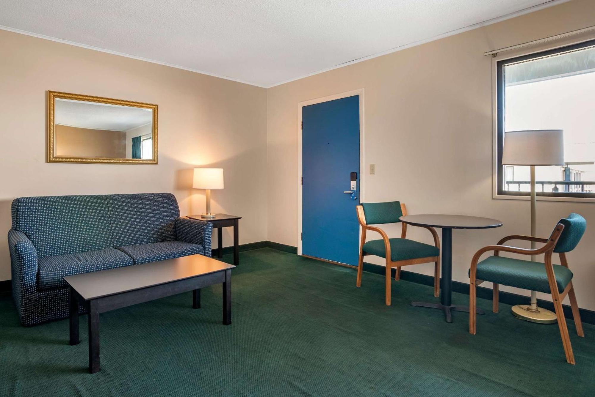 Rodeway Inn & Suites Rehoboth Beach Esterno foto