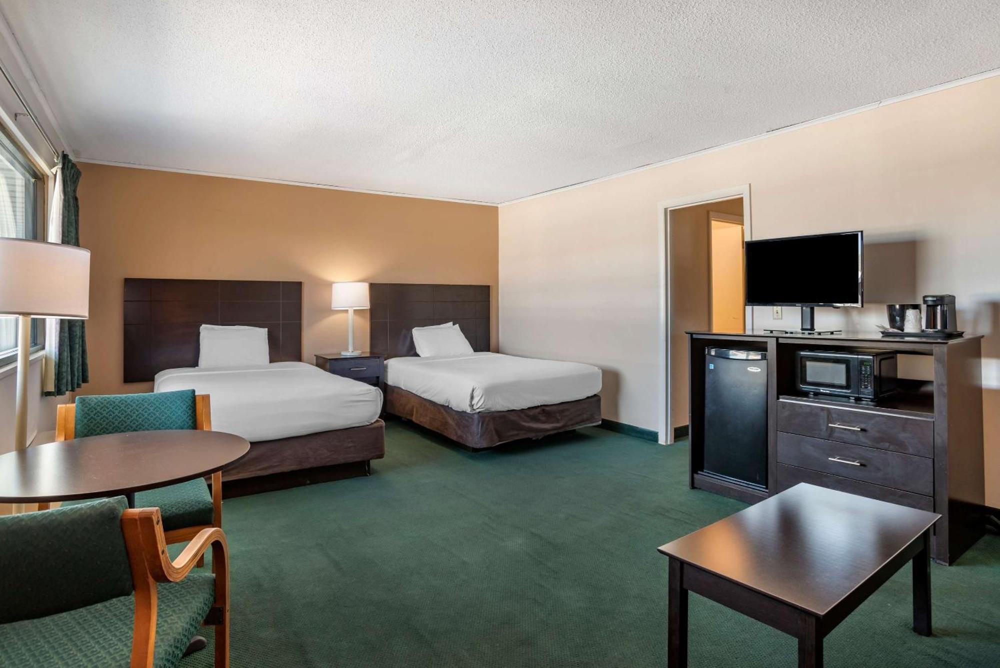 Rodeway Inn & Suites Rehoboth Beach Esterno foto