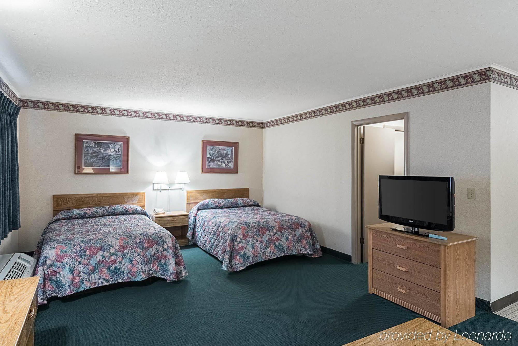 Rodeway Inn & Suites Rehoboth Beach Esterno foto